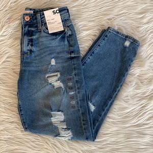 NWT SO High Rise Distressed Mom Jean